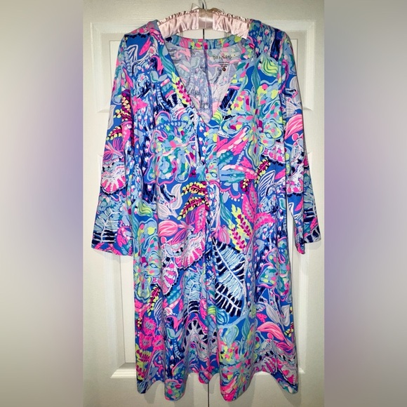 Lilly Pulitzer Amina in Fantasy Garden. Size Medium. EUC - Picture 2 of 12